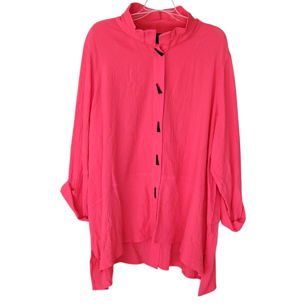 Ali Miles Vibrant Coral Textured Asymetrical  Button-Down Tunic